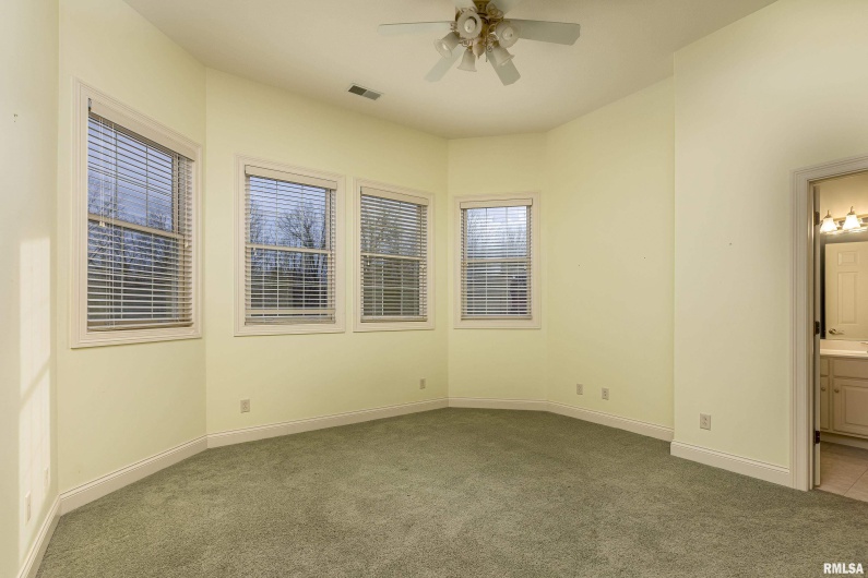 3115 Striegel Road, Carbondale, Illinois 62901, 4 Bedrooms Bedrooms, 0 ,3 BathroomsBathrooms,Residential Lease,For Sale,Striegel,0,RMAEB460748