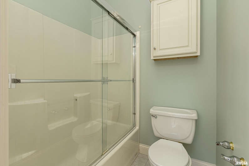 3115 Striegel Road, Carbondale, Illinois 62901, 4 Bedrooms Bedrooms, 0 ,3 BathroomsBathrooms,Residential Lease,For Sale,Striegel,0,RMAEB460748