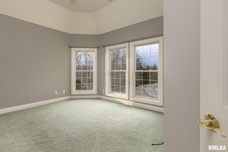 3115 Striegel Road, Carbondale, Illinois 62901, 4 Bedrooms Bedrooms, 0 ,3 BathroomsBathrooms,Residential Lease,For Sale,Striegel,0,RMAEB460748