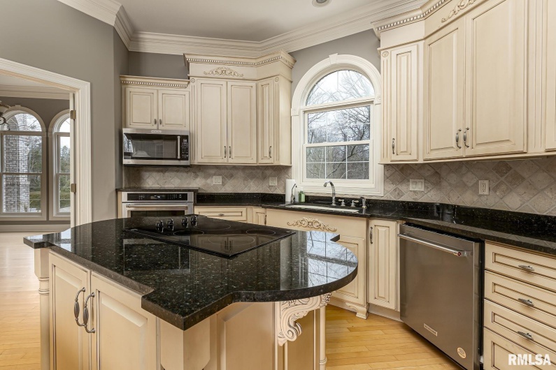 3115 Striegel Road, Carbondale, Illinois 62901, 4 Bedrooms Bedrooms, 0 ,3 BathroomsBathrooms,Residential Lease,For Sale,Striegel,0,RMAEB460748