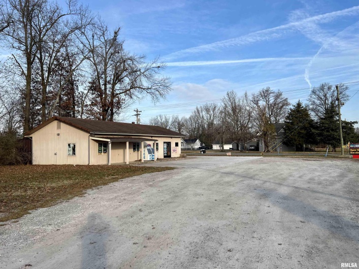 18375 Route 37 Highway, West Frankfort, Illinois 62896, 0 , 0 ,0,Commercial Sale,For Sale,Route 37,0,RMAEB460749
