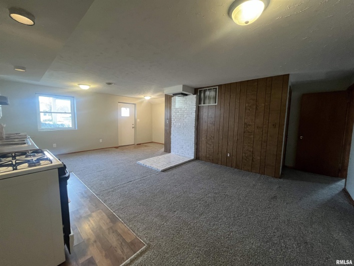 314 8TH Street, Metropolis, Illinois 62960, 4 Bedrooms Bedrooms, 0 ,2 BathroomsBathrooms,Residential,For Sale,8TH,0,RMAEB460750