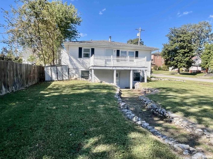 314 8TH Street, Metropolis, Illinois 62960, 4 Bedrooms Bedrooms, 0 ,2 BathroomsBathrooms,Residential,For Sale,8TH,0,RMAEB460750