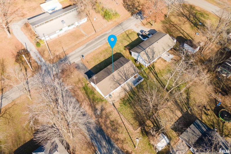 407 ILLINOIS Avenue, Carterville, Illinois 62918, 2 Bedrooms Bedrooms, 0 ,1 BathroomBathrooms,Residential,For Sale,ILLINOIS,0,RMAEB460752