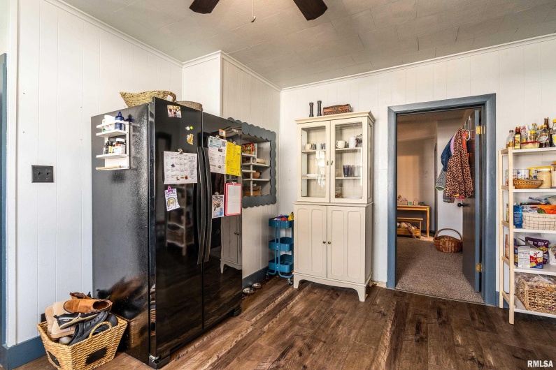 501 BUCHANAN Street, Marion, Illinois 62959, 3 Bedrooms Bedrooms, 0 ,1 BathroomBathrooms,Residential,For Sale,BUCHANAN,0,RMAEB460756