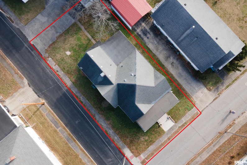 501 BUCHANAN Street, Marion, Illinois 62959, 3 Bedrooms Bedrooms, 0 ,1 BathroomBathrooms,Residential,For Sale,BUCHANAN,0,RMAEB460756