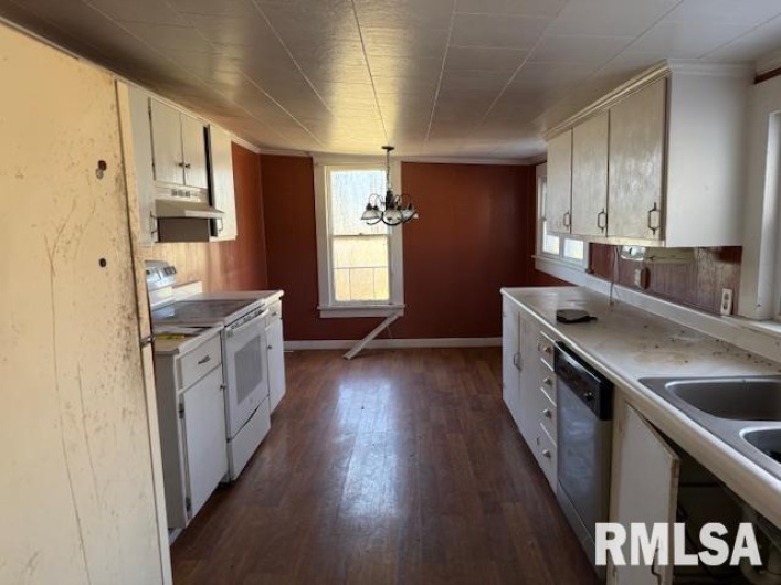 1112 McHaney Road, Harrisburg, Illinois 62946, 3 Bedrooms Bedrooms, 0 ,1 BathroomBathrooms,Residential,For Sale,McHaney,0,RMAEB460768