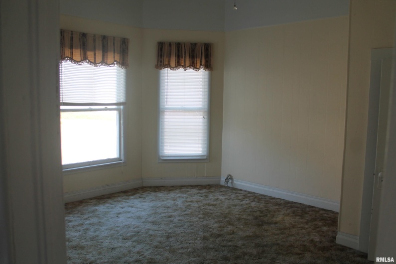 505 ASH Street, Carbondale, Illinois 62901, 0 , 0 ,0,Residential Income,For Sale,ASH,0,RMAEB460763