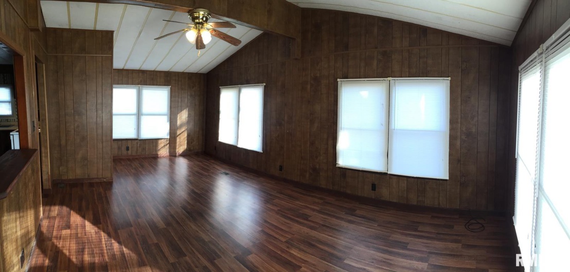 505 ASH Street, Carbondale, Illinois 62901, 0 , 0 ,0,Residential Income,For Sale,ASH,0,RMAEB460763