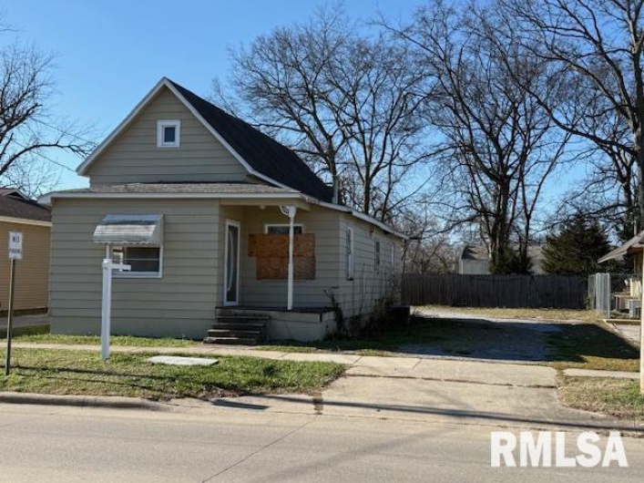 403 MAIN Street, Harrisburg, Illinois 62946, 0 , 0 ,0,Commercial Sale,For Sale,MAIN,0,RMAEB460769