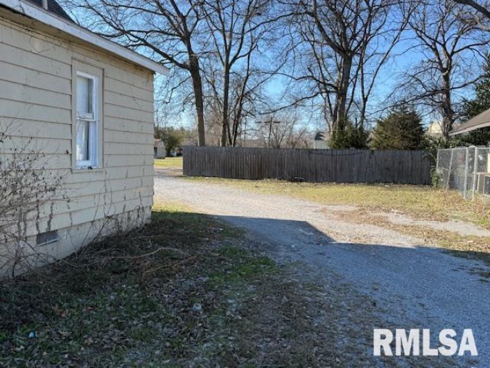 403 MAIN Street, Harrisburg, Illinois 62946, 0 , 0 ,0,Commercial Sale,For Sale,MAIN,0,RMAEB460769