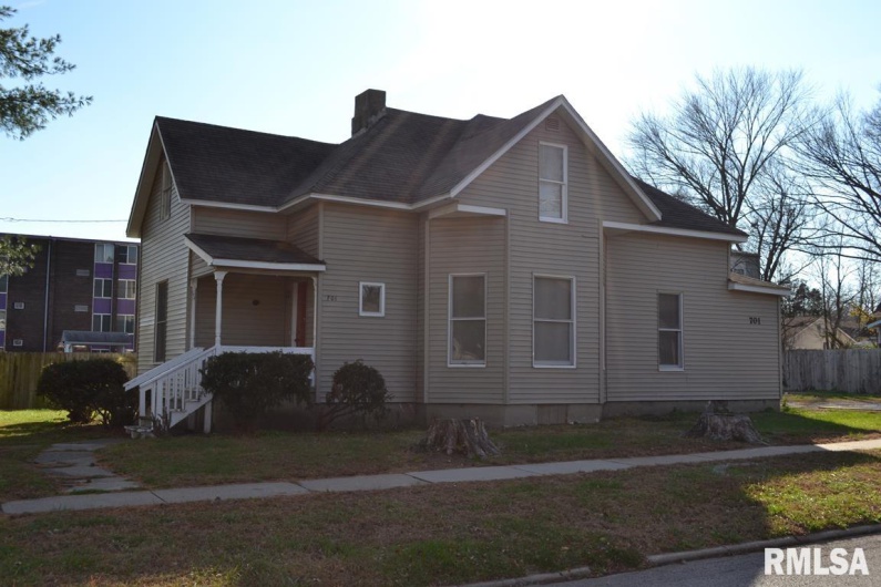 701 CHERRY Street, Carbondale, Illinois 62901, 0 , 0 ,0,Residential Income,For Sale,CHERRY,0,RMAEB460773