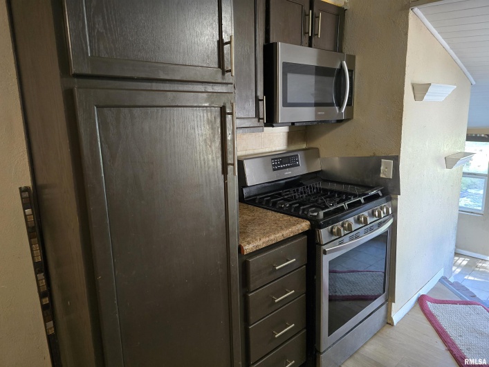 10617 Torrance Road, Carbondale, Illinois 62901, 2 Bedrooms Bedrooms, 0 ,1 BathroomBathrooms,Residential,For Sale,Torrance,0,RMAEB460778