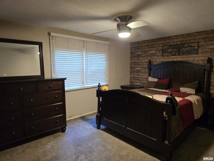 10617 Torrance Road, Carbondale, Illinois 62901, 2 Bedrooms Bedrooms, 0 ,1 BathroomBathrooms,Residential,For Sale,Torrance,0,RMAEB460778