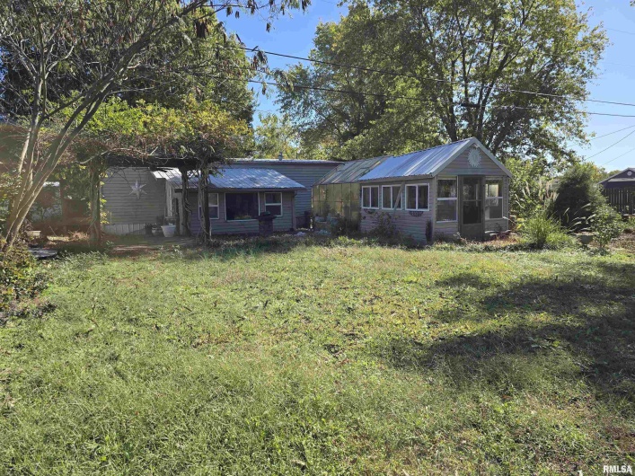 10617 Torrance Road, Carbondale, Illinois 62901, 2 Bedrooms Bedrooms, 0 ,1 BathroomBathrooms,Residential,For Sale,Torrance,0,RMAEB460778