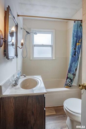 318 3RD Street, Marion, Illinois 62959, 2 Bedrooms Bedrooms, 0 ,1 BathroomBathrooms,Residential,For Sale,3RD,0,RMAQC4270072