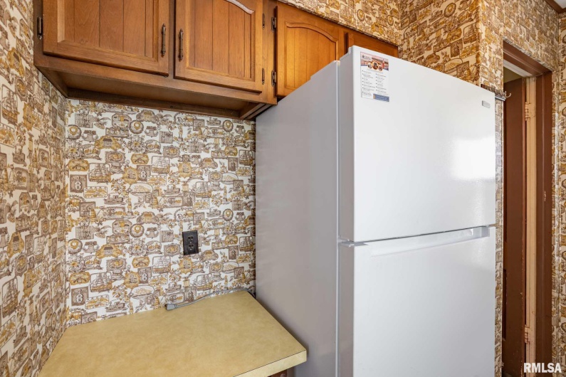 318 3RD Street, Marion, Illinois 62959, 2 Bedrooms Bedrooms, 0 ,1 BathroomBathrooms,Residential,For Sale,3RD,0,RMAQC4270072