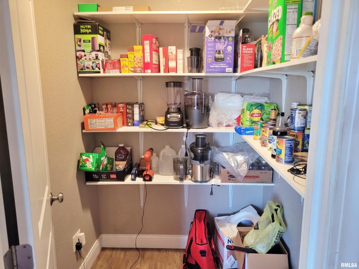 42 COUNTY LINE Road, Grand Chain, Illinois 62941, 3 Bedrooms Bedrooms, 0 ,2 BathroomsBathrooms,Residential,For Sale,COUNTY LINE,0,RMAEB460782