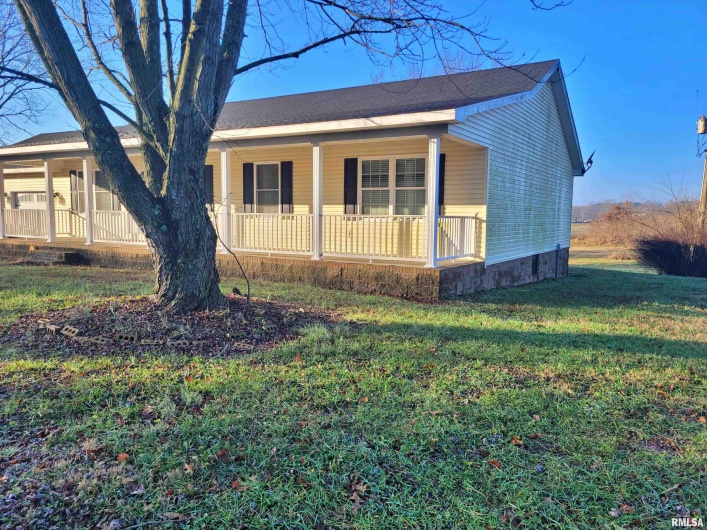 42 COUNTY LINE Road, Grand Chain, Illinois 62941, 3 Bedrooms Bedrooms, 0 ,2 BathroomsBathrooms,Residential,For Sale,COUNTY LINE,0,RMAEB460782