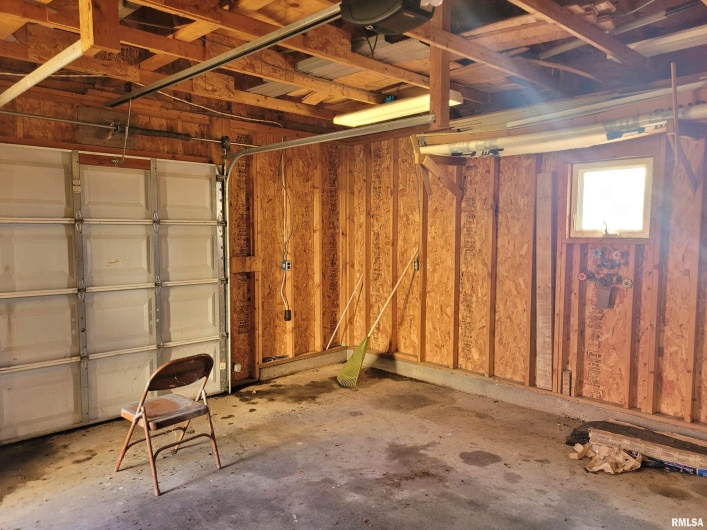 42 COUNTY LINE Road, Grand Chain, Illinois 62941, 3 Bedrooms Bedrooms, 0 ,2 BathroomsBathrooms,Residential,For Sale,COUNTY LINE,0,RMAEB460782