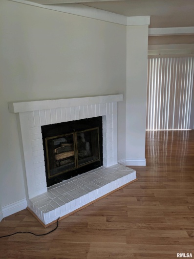 34 VILLAGE Drive, Carbondale, Illinois 62902, 0 , 0 ,0,Residential Income,For Sale,VILLAGE,0,RMAEB460793