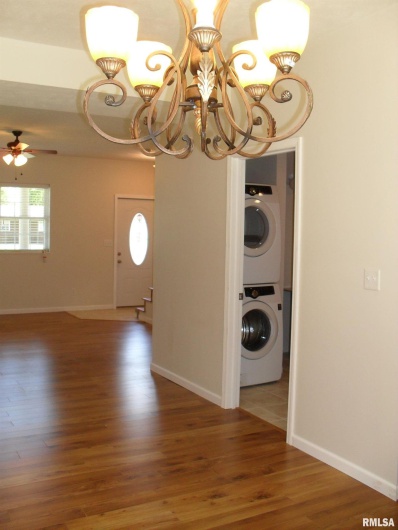 34 VILLAGE Drive, Carbondale, Illinois 62902, 0 , 0 ,0,Residential Income,For Sale,VILLAGE,0,RMAEB460793