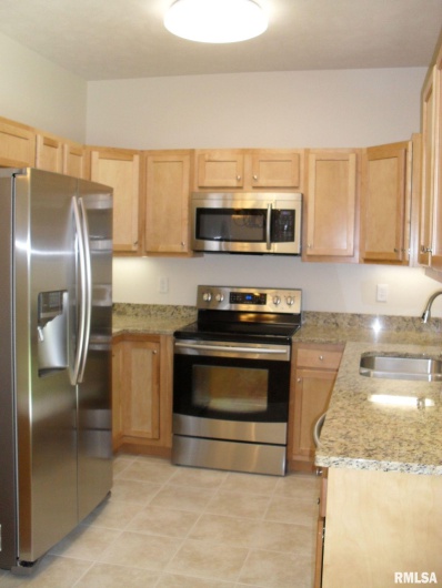 34 VILLAGE Drive, Carbondale, Illinois 62902, 0 , 0 ,0,Residential Income,For Sale,VILLAGE,0,RMAEB460793