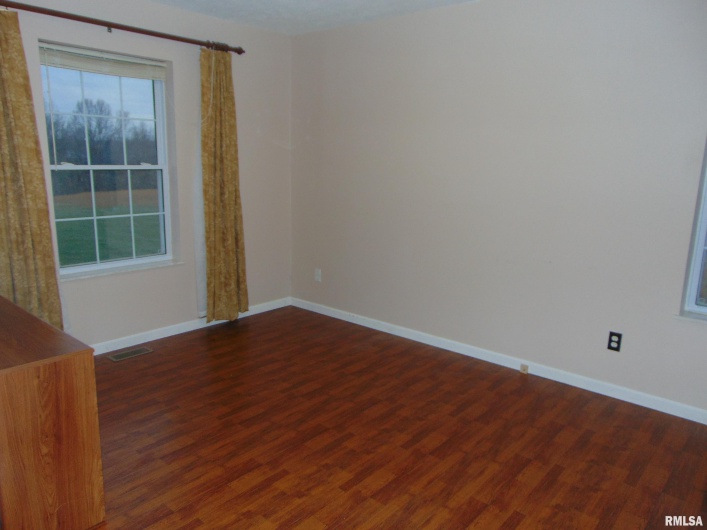 44 Bud Road, Alto Pass, Illinois 62905, 3 Bedrooms Bedrooms, 0 ,2 BathroomsBathrooms,Residential,For Sale,Bud,0,RMAEB460797