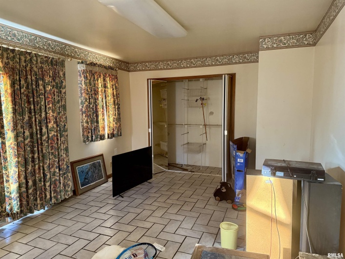 1605 Copeland Street, Marion, Illinois 62959, 2 Bedrooms Bedrooms, 0 ,1 BathroomBathrooms,Residential,For Sale,Copeland,0,RMAEB460801