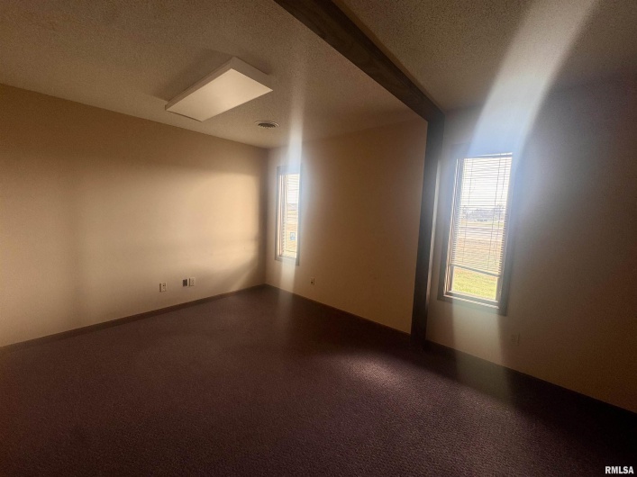 3909 Ernestine Drive, Marion, Illinois 62959, 0 , 0 ,0,Commercial Lease,For Sale,Ernestine,0,RMAEB460803