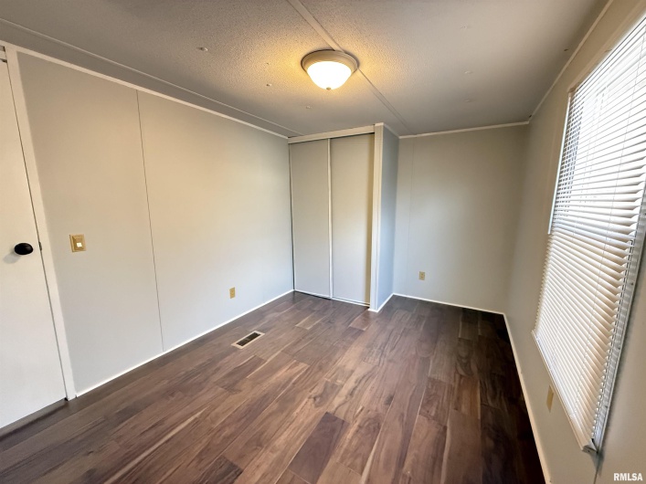 57 Timber Hollow Drive, Carbondale, Illinois 62901, 2 Bedrooms Bedrooms, 0 ,1 BathroomBathrooms,Manufactured In Park,For Sale,Timber Hollow,0,RMAEB460804