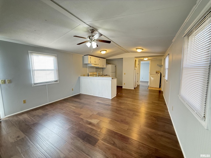 57 Timber Hollow Drive, Carbondale, Illinois 62901, 2 Bedrooms Bedrooms, 0 ,1 BathroomBathrooms,Manufactured In Park,For Sale,Timber Hollow,0,RMAEB460804