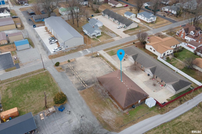 808 Prairie Street, Marion, Illinois 62959, 0 , 0 ,0,Commercial Sale,For Sale,Prairie,0,RMAEB460805