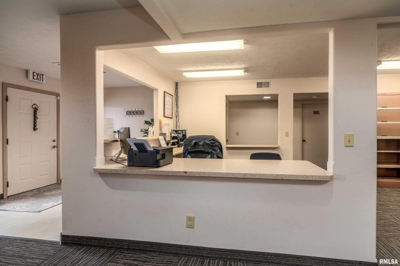 808 Prairie Street, Marion, Illinois 62959, 0 , 0 ,0,Commercial Sale,For Sale,Prairie,0,RMAEB460805