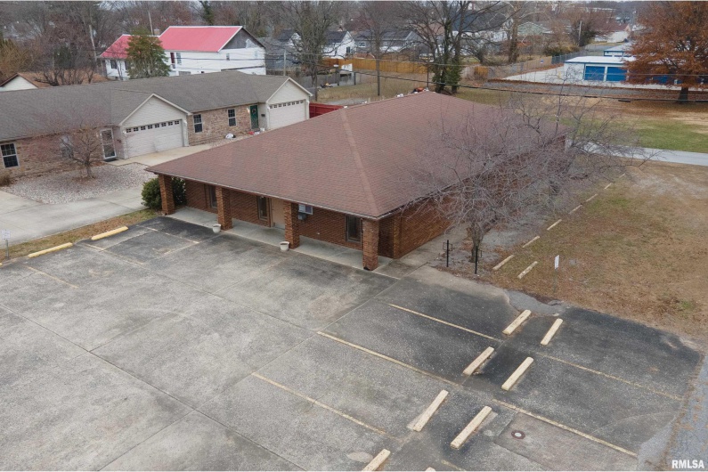 808 Prairie Street, Marion, Illinois 62959, 0 , 0 ,0,Commercial Sale,For Sale,Prairie,0,RMAEB460805