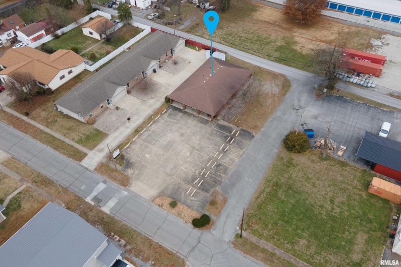 808 Prairie Street, Marion, Illinois 62959, 0 , 0 ,0,Commercial Sale,For Sale,Prairie,0,RMAEB460805