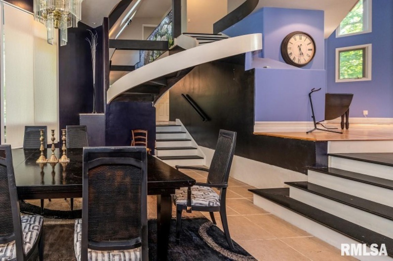 412 WAGON WHEEL Road, Carbondale, Illinois 62901, 6 Bedrooms Bedrooms, 0 ,4 BathroomsBathrooms,Residential,For Sale,WAGON WHEEL,0,RMAEB460625