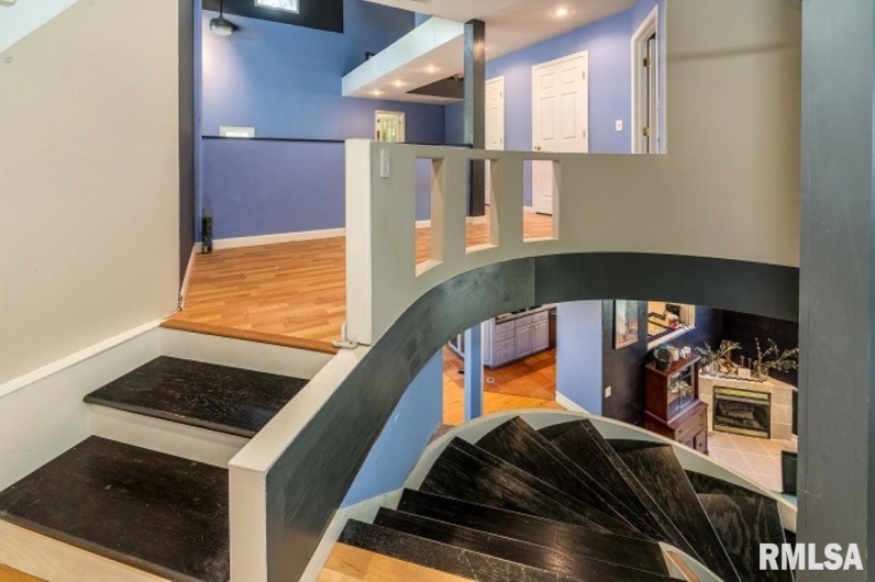 412 WAGON WHEEL Road, Carbondale, Illinois 62901, 6 Bedrooms Bedrooms, 0 ,4 BathroomsBathrooms,Residential,For Sale,WAGON WHEEL,0,RMAEB460625