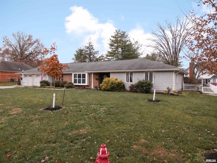 1502 NAGEL Drive, Marion, Illinois 62959, 4 Bedrooms Bedrooms, 0 ,3 BathroomsBathrooms,Residential,For Sale,NAGEL,0,RMAPA1263322