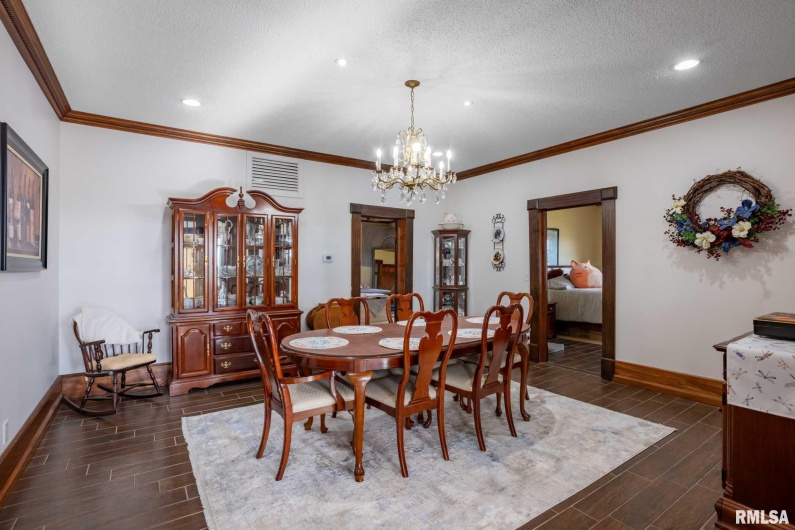 3235 Crossroad School Road, Eldorado, Illinois 62930, 4 Bedrooms Bedrooms, 0 ,2 BathroomsBathrooms,Residential,For Sale,Crossroad School,0,RMAPA1263327