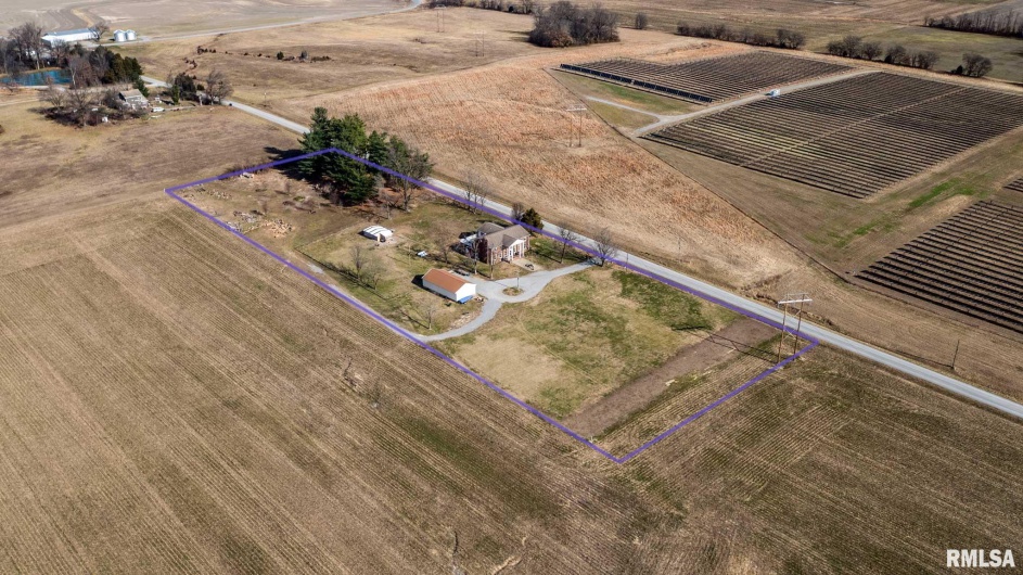 3235 Crossroad School Road, Eldorado, Illinois 62930, 4 Bedrooms Bedrooms, 0 ,2 BathroomsBathrooms,Residential,For Sale,Crossroad School,0,RMAPA1263327