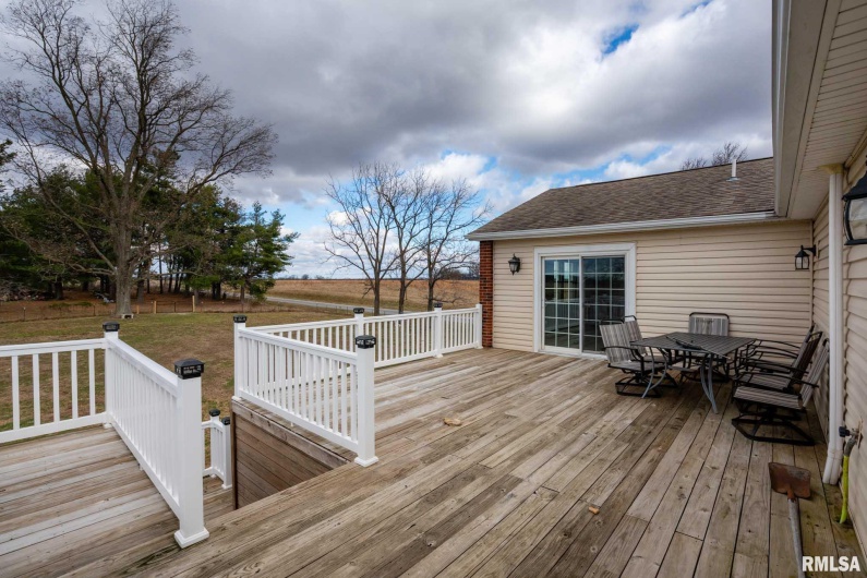 3235 Crossroad School Road, Eldorado, Illinois 62930, 4 Bedrooms Bedrooms, 0 ,2 BathroomsBathrooms,Residential,For Sale,Crossroad School,0,RMAPA1263327