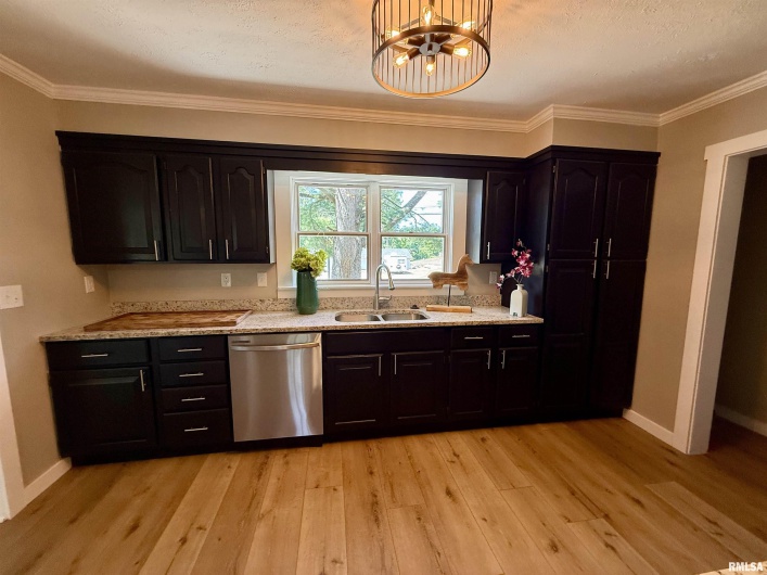 507 GRAND Road, Carterville, Illinois 62918, 4 Bedrooms Bedrooms, 0 ,2 BathroomsBathrooms,Residential,For Sale,GRAND,0,RMAPA1263365