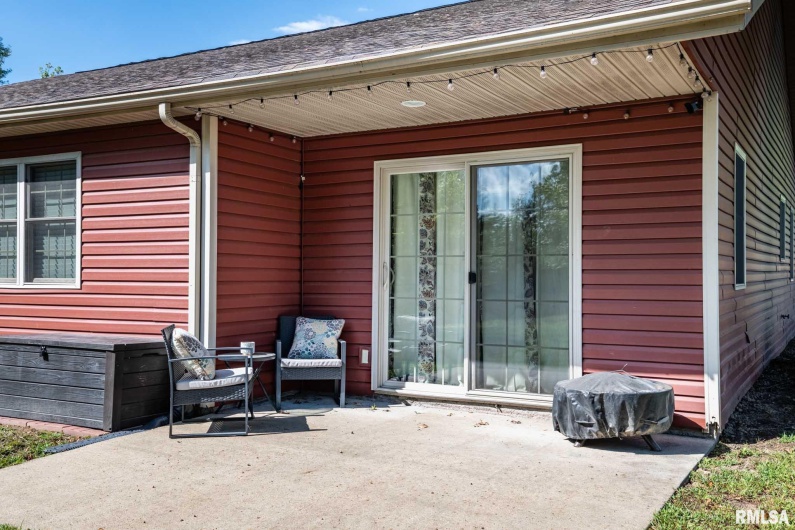 307 Noah Lane, Carterville, Illinois 62918, 3 Bedrooms Bedrooms, 0 ,2 BathroomsBathrooms,Residential,For Sale,Noah,0,RMAPA1263368