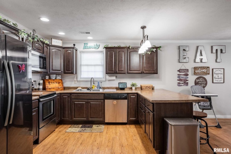 307 Noah Lane, Carterville, Illinois 62918, 3 Bedrooms Bedrooms, 0 ,2 BathroomsBathrooms,Residential,For Sale,Noah,0,RMAPA1263368