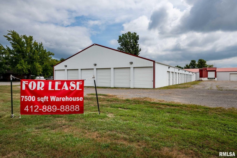 2672 Ken Gray Boulevard, West Frankfort, Illinois 62896, 0 , 0 ,0,Commercial Sale,For Sale,Ken Gray,0,RMAPA1263370