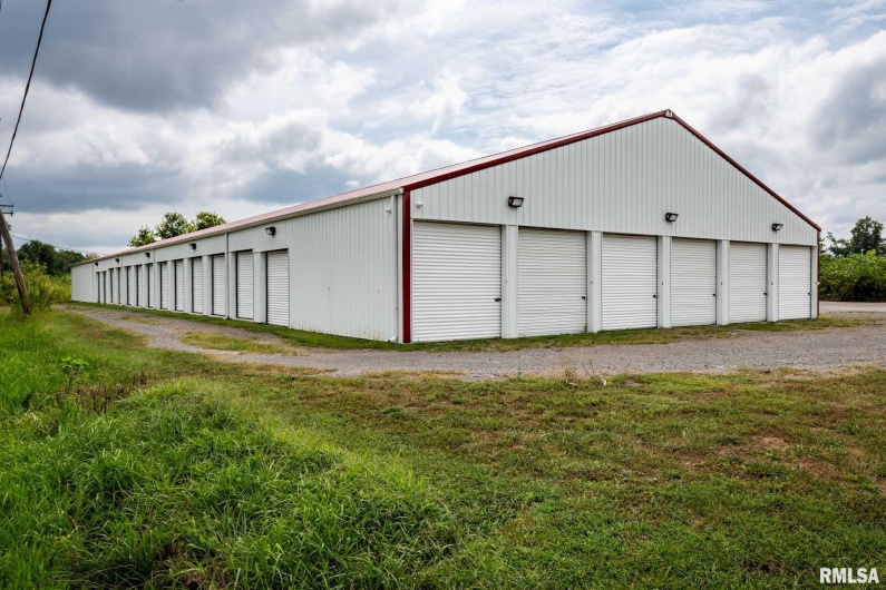 2672 Ken Gray Boulevard, West Frankfort, Illinois 62896, 0 , 0 ,0,Commercial Sale,For Sale,Ken Gray,0,RMAPA1263370