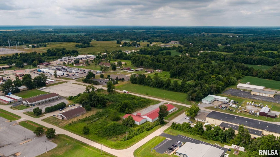 2672 Ken Gray Boulevard, West Frankfort, Illinois 62896, 0 , 0 ,0,Commercial Sale,For Sale,Ken Gray,0,RMAPA1263370