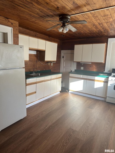 607 MAIN Street, Carbondale, Illinois 62901, 0 , 0 ,0,Residential Income,For Sale,MAIN,0,RMAPA1263413