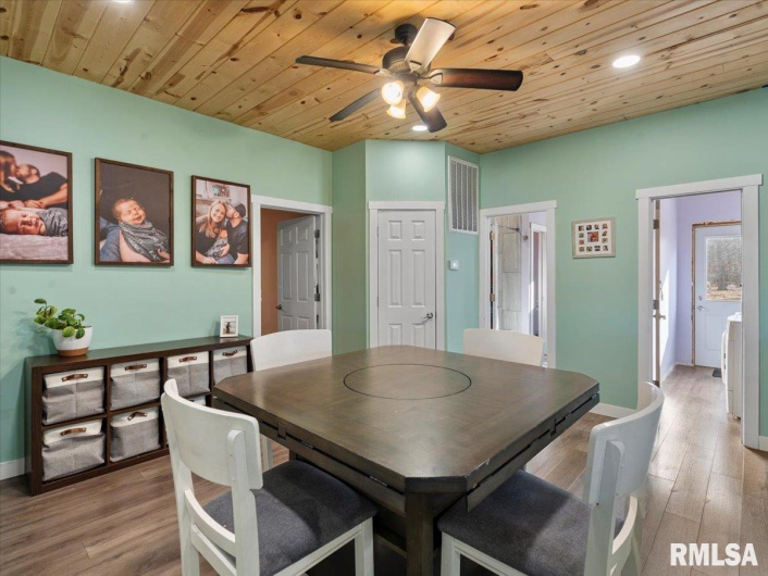 14107 German Church Road, Johnston City, Illinois 62951, 2 Bedrooms Bedrooms, 0 ,1 BathroomBathrooms,Residential,For Sale,German Church,0,RMAPA1263428